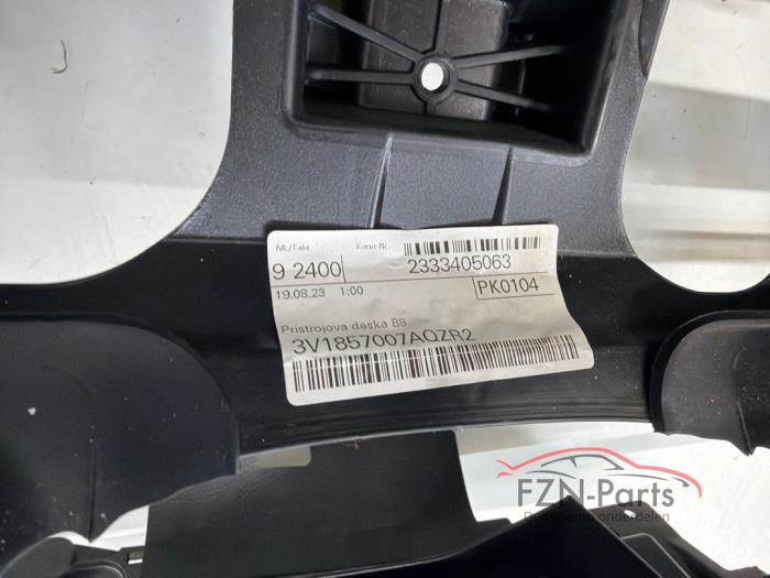 Skoda Superb 3V Facelift Dashboard + Airbag Set