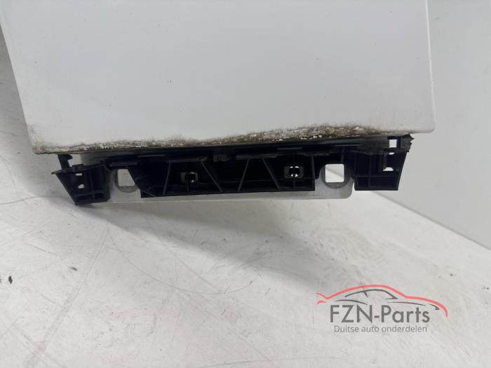 Mercedes-Benz E-Klasse W238 Zij, Spatscherm Links 9149