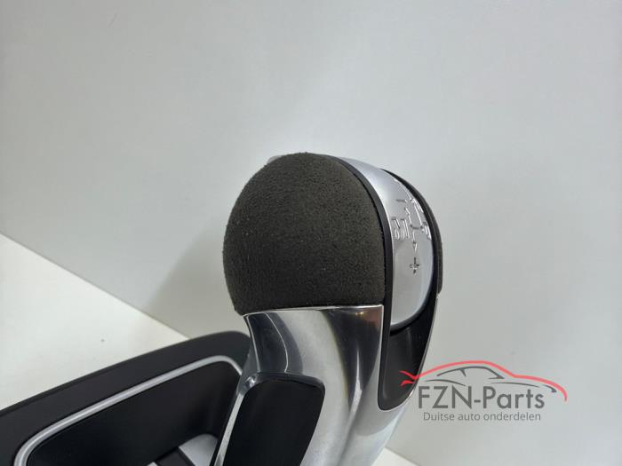 Porsche 718 Spyder Pook Alcantara