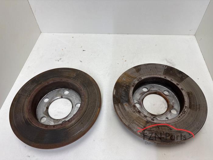 VW Polo 2G Remschijven achterzijde