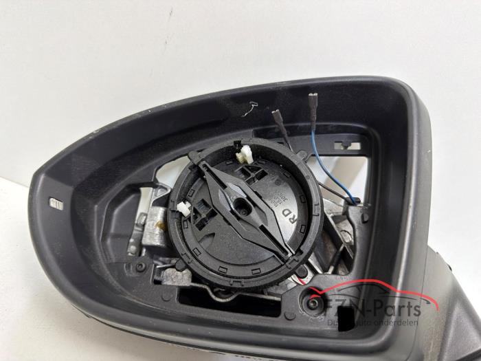 VW Touran 5TA Buitenspiegel Links