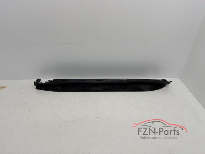 Mercedes-Benz GLE W166 Sideskirt Houder Links