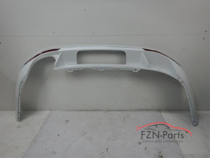VW Passat B8 Highline Onderlip