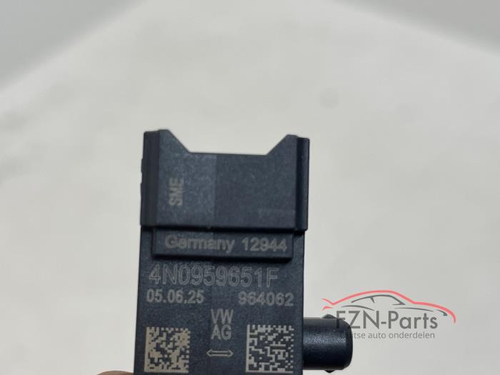 Audi A8 4N0 Crashsensor Sensor