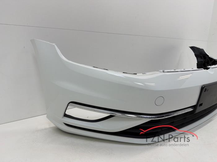 VW Golf 7 Facelift voorbumper High-Line Chrome Mistlampen