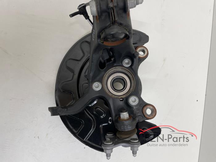 VW T-Roc 2GA Wielophanging veerpoot fusee Links-voor