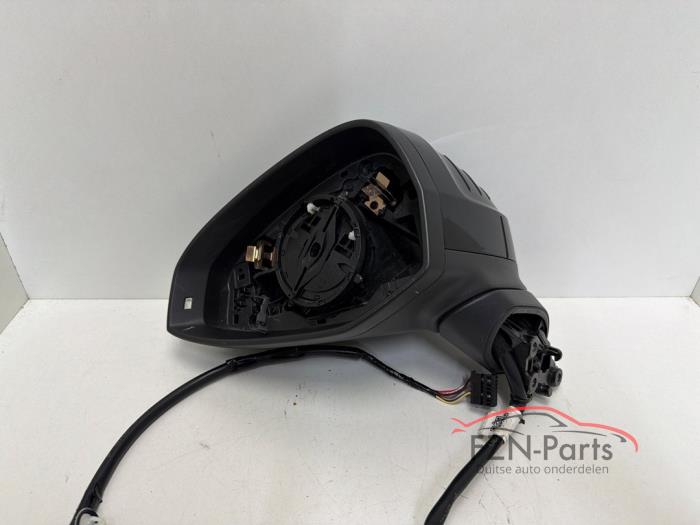 Audi A4 8W Spiegel Links
