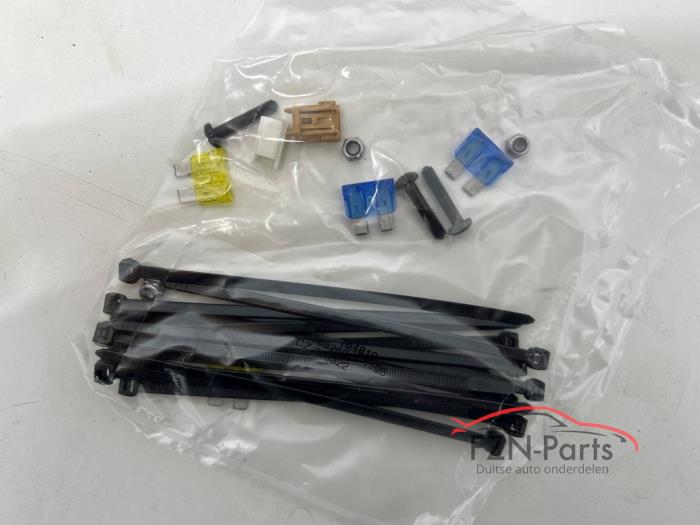 VW Touran 5TA Vaste trekhaak inbouwset inclusief module