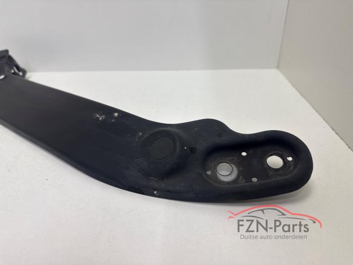 VW Touran 5TA Koplamphouder links