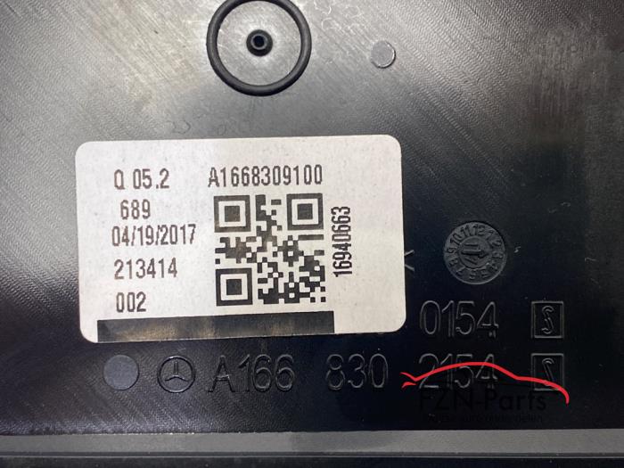 Mercedes-Benz GLE W166 Luchtrooster Links