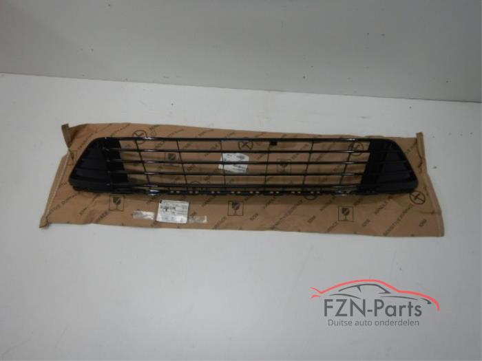 VW Passat B8 Midden Grille