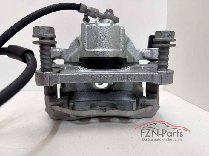 VW Golf 8 Remklauw links voor