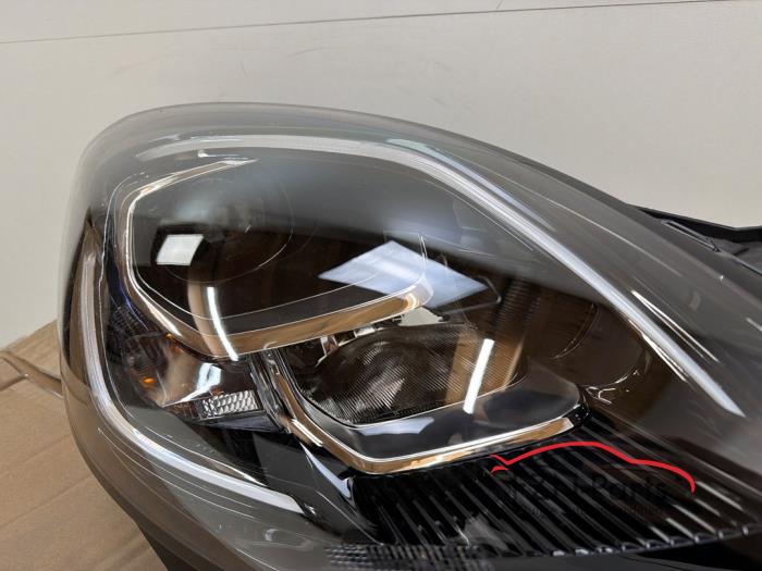 Ford Puma Koplamp LED rechts