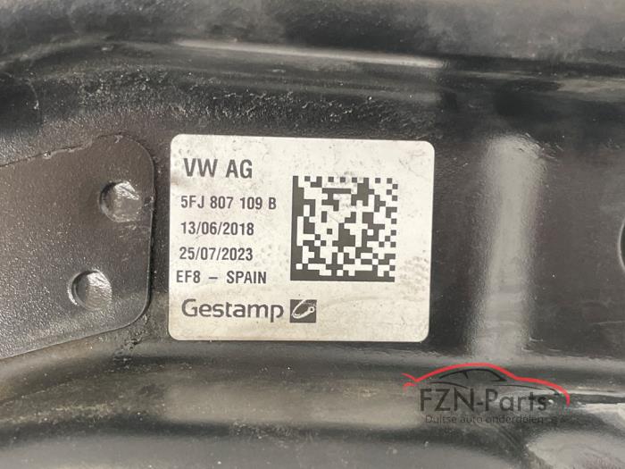 Seat Tarraco 5FJ Bumperbalk voorzijde met onderstrip