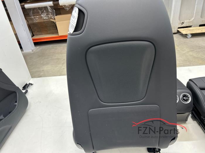 Mercedes-Benz E Coupe W238 Interieur compleet met deurpanelen leer