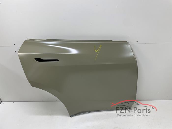 Tesla Model Y Portier Rechts-Achter