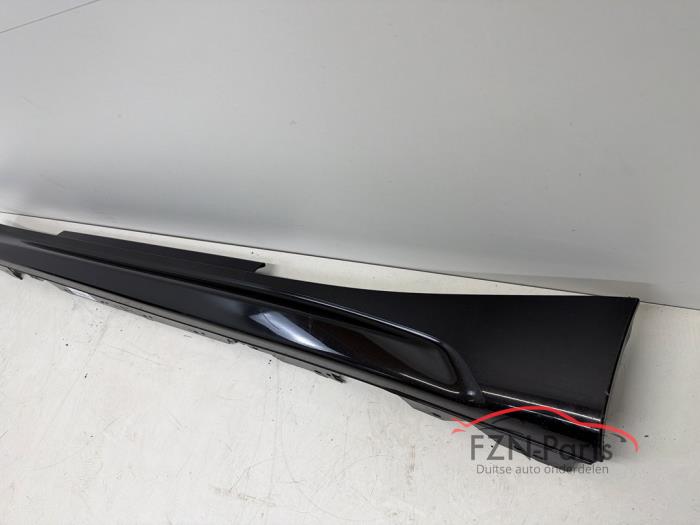 BMW M2 2-serie F87 Sideskirt Links Zwart
