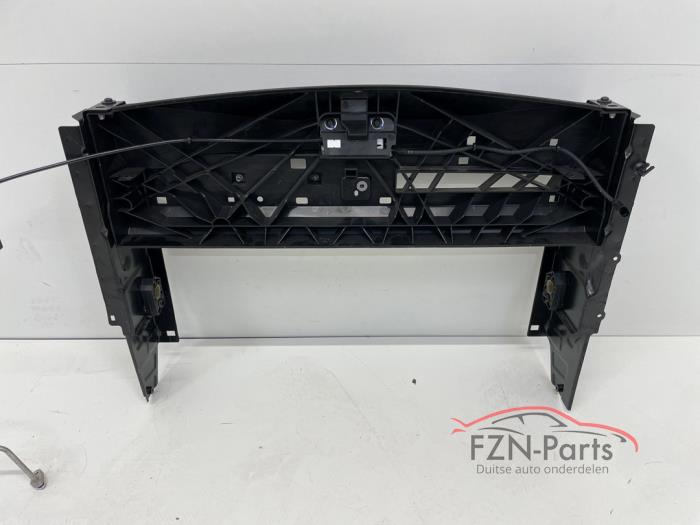 VW Transporter T7 Multivan Front met steun Radiateur
