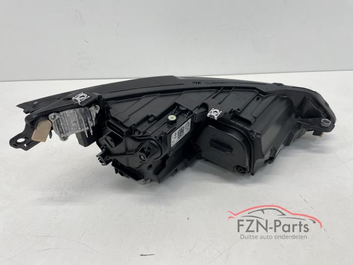 VW Golf 8 IQ Light Black Edition Koplamp Links L