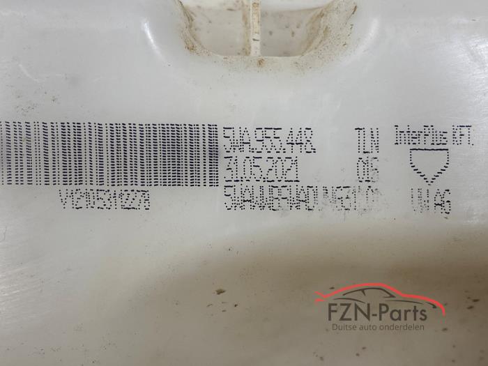 VW Golf 8 Ruitenvloeistof RVS Tank