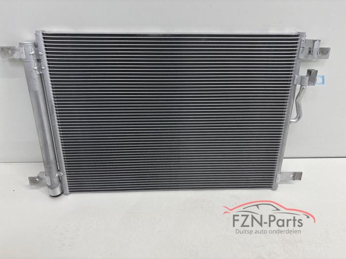 VW Golf 8 R 2.0 TSI Condensor