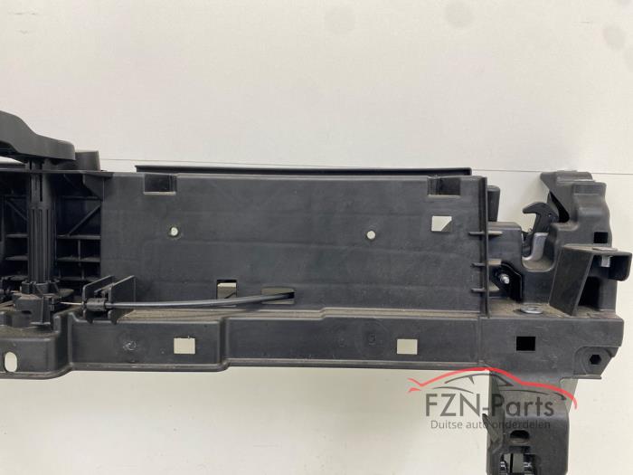 VW Tiguan 571 Front met sloten