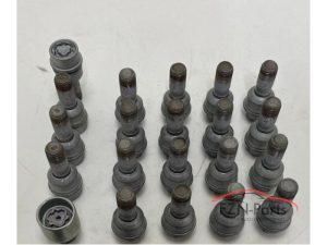 Audi E-Tron 4KE Slotbout Wielbouten set