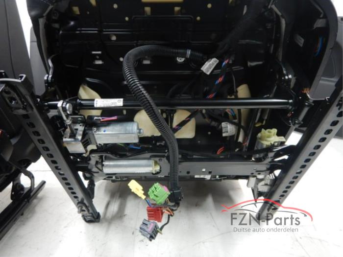 Audi TTRS 8J Coupe interieur Alcantara / Leer