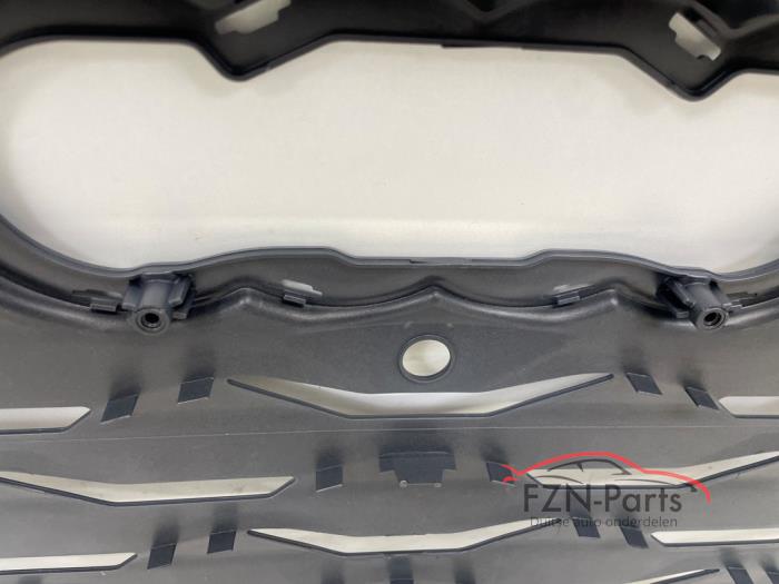 Audi Q4 89A E-Tron S-Line Voorbumper 6PDC KLS Cam