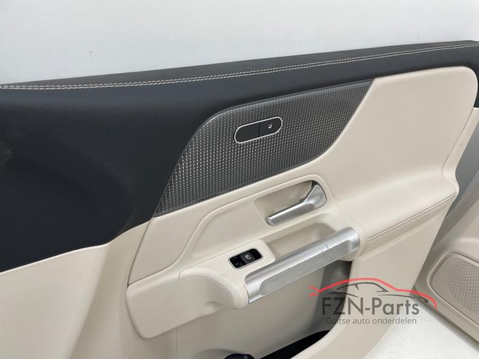 Mercedes-Benz GLB-Klasse Interieur Creme 5-Zits Compleet