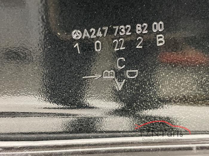 Mercedes-Benz GLB-klasse X247 Portier Rechts-achter Zwart Chroom