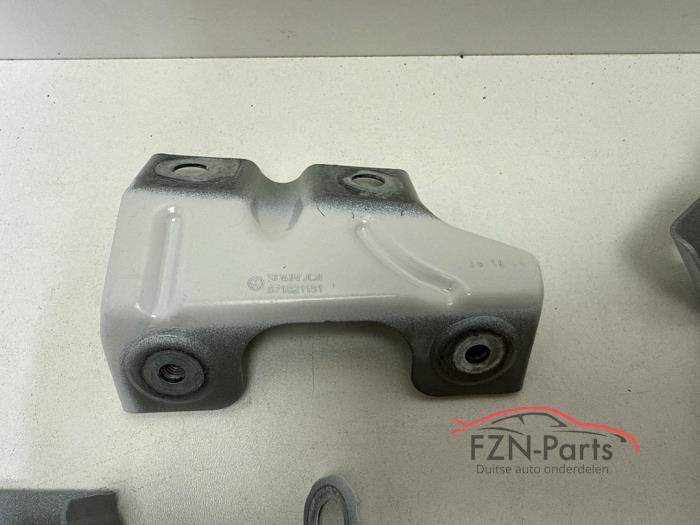 VW Tiguan 571 Zijschermsteunen Set Links Wit