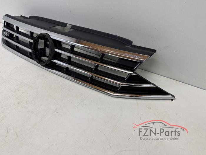 VW Passat B8 Facelift R-Line Grille Chrome
