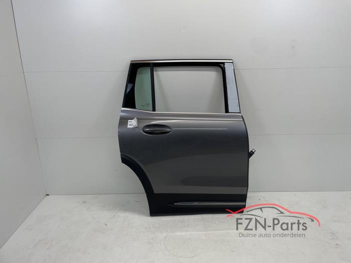 Mercedes-Benz GLB-klasse X247 Portier Rechts-achter Grijs Chroom