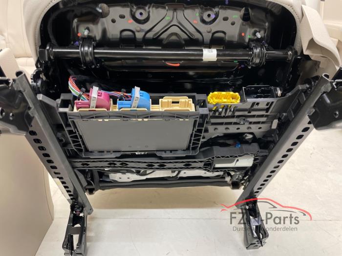 Mercedes-Benz GLB-Klasse Interieur Creme 5-Zits Compleet