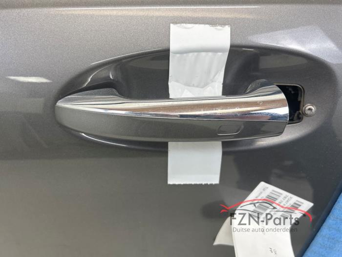 Mercedes-Benz GLB-Klasse X247 Portier Links-voor Grijs Zwart