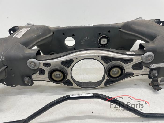 Mercedes-Benz S-Klasse W223 4-Matic Subframe achterzijde met stabillisatorstang
