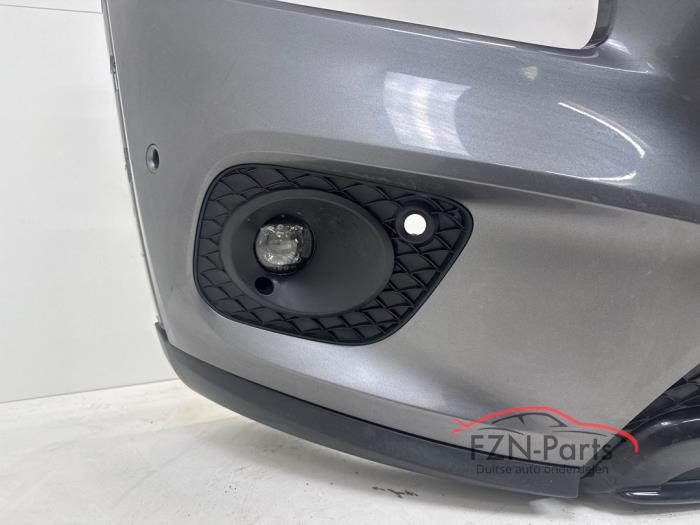 Mercedes-Benz GLC X247 Voorbumper 6PDC Night Pakket