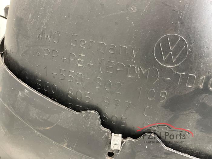 VW Golf sportsvan 510 Wielkuip modderkuip Links-voor