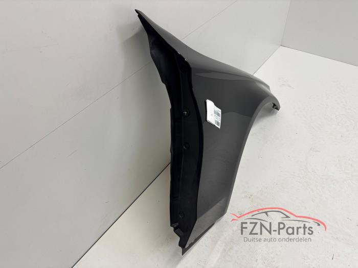 Mercedes-Benz W205 C-Klasse Zijscherm spatscherm rechts-voor Zwart