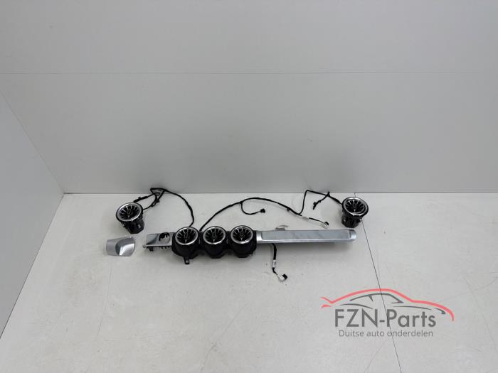 Mercedes-Benz GLB-Klasse X247 Dashboard Luchtroosters set verlicht