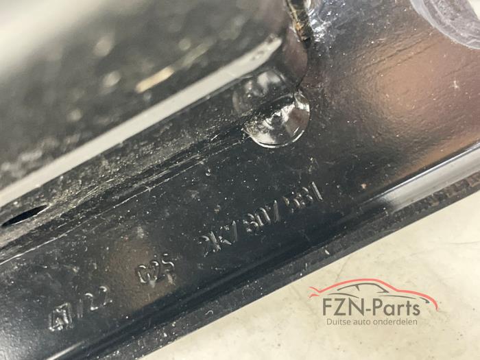 VW Caddy 2K7 Bumperbalk voorzijde met onderstrip+ schuim compleet