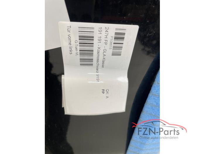 Mercedes-Benz GLA-Klasse H247 Portier Links-Voor