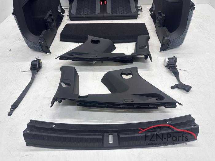 VW Tiguan Allspace 5NN R-Line Derde Zitrij Bekleding Compleet