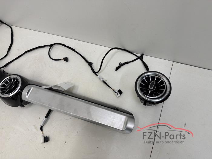 Mercedes-Benz GLB-Klasse X247 Dashboard Luchtroosters set verlicht
