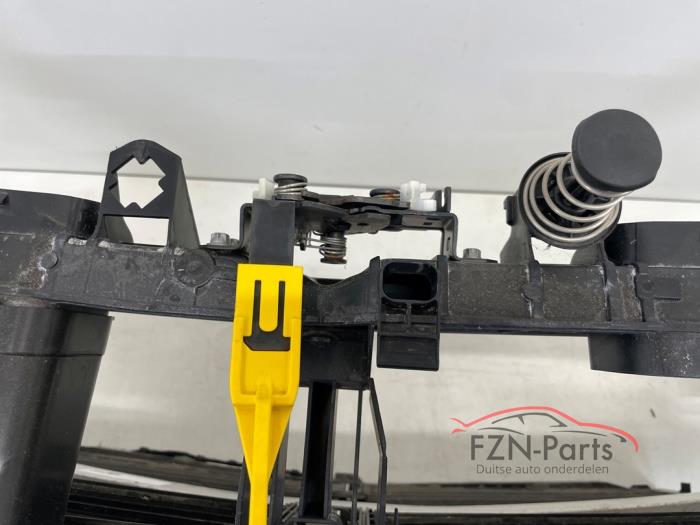 Mercedes-Benz GLA H247 Frontstoßstange Luftleitschaufel