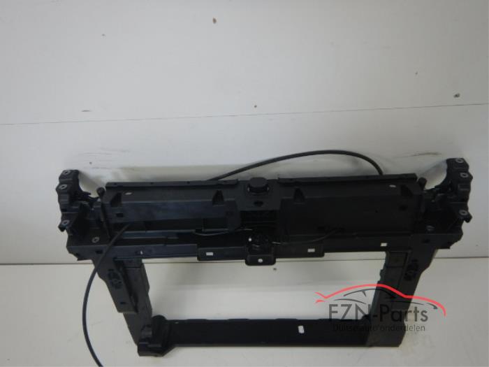VW Tiguan 571 Front met sloten