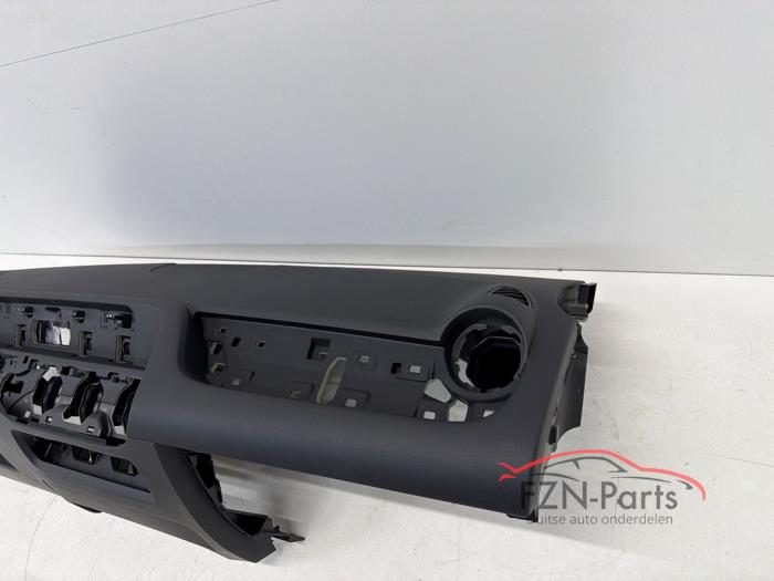 Mercedes-Benz H247 GLA-Klasse Dashboard Zwart Los