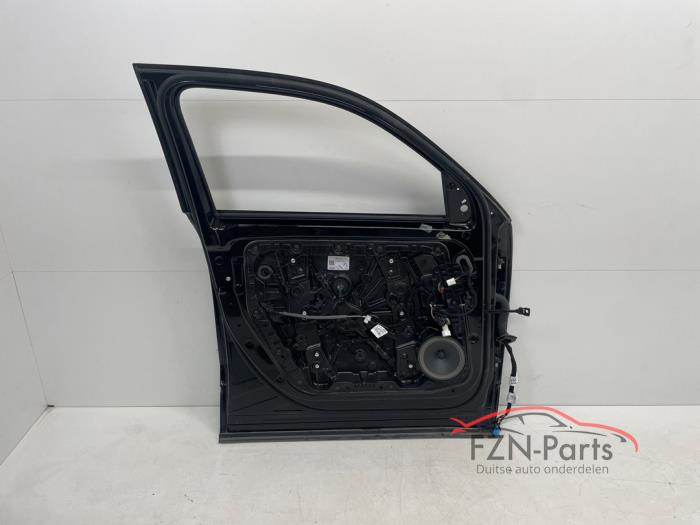 Mercedes-Benz X247 GLB-Klasse Portier Links-voor Zwart Chroom