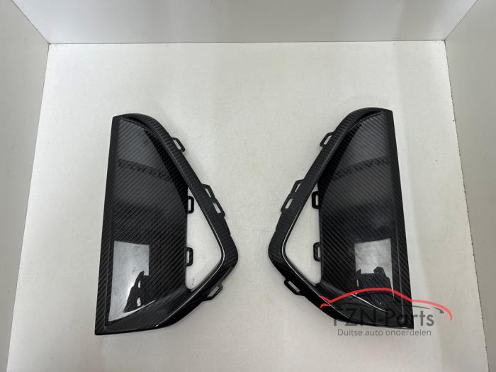 Audi RS3 8Y Bumper rooster Carbon Links rechts set